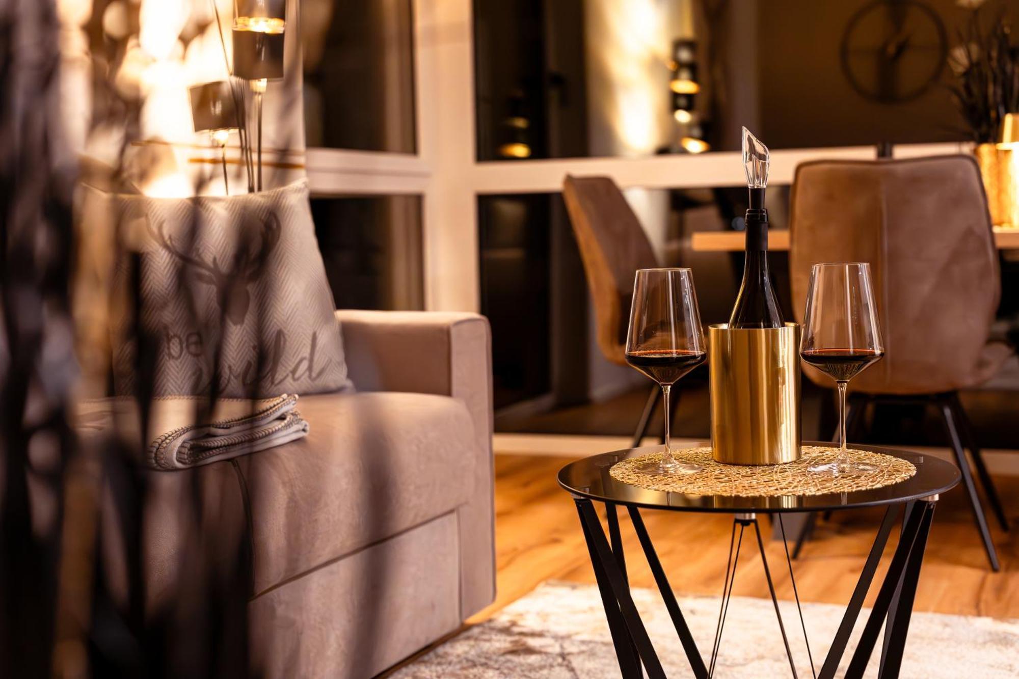 Posthof - Alpine Living Apartments คัมโป ดิ เทรนส์ ภายนอก รูปภาพ